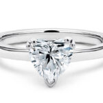 κομψο μονοπετρο δαχτυλιδι λευκοχρυσο - online monopetro.com.gr