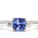 Δαχτυλίδι λευκόχρυσο με Τανζανίτη και διαμάντια -Ketsetzoglou
