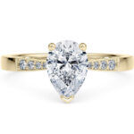 Μονόπετρο δαχτυλίδι με κόψιμο pear cut diamond - Ketsetzoglou