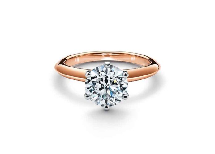 Μονόπετρο δαχτυλίδι με διαμάντι ιδιαίτερα εντυπωσιακό και κομψό
