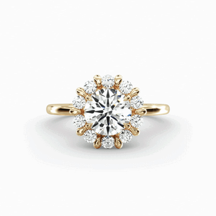Round Halo Diamond Ring in 18K